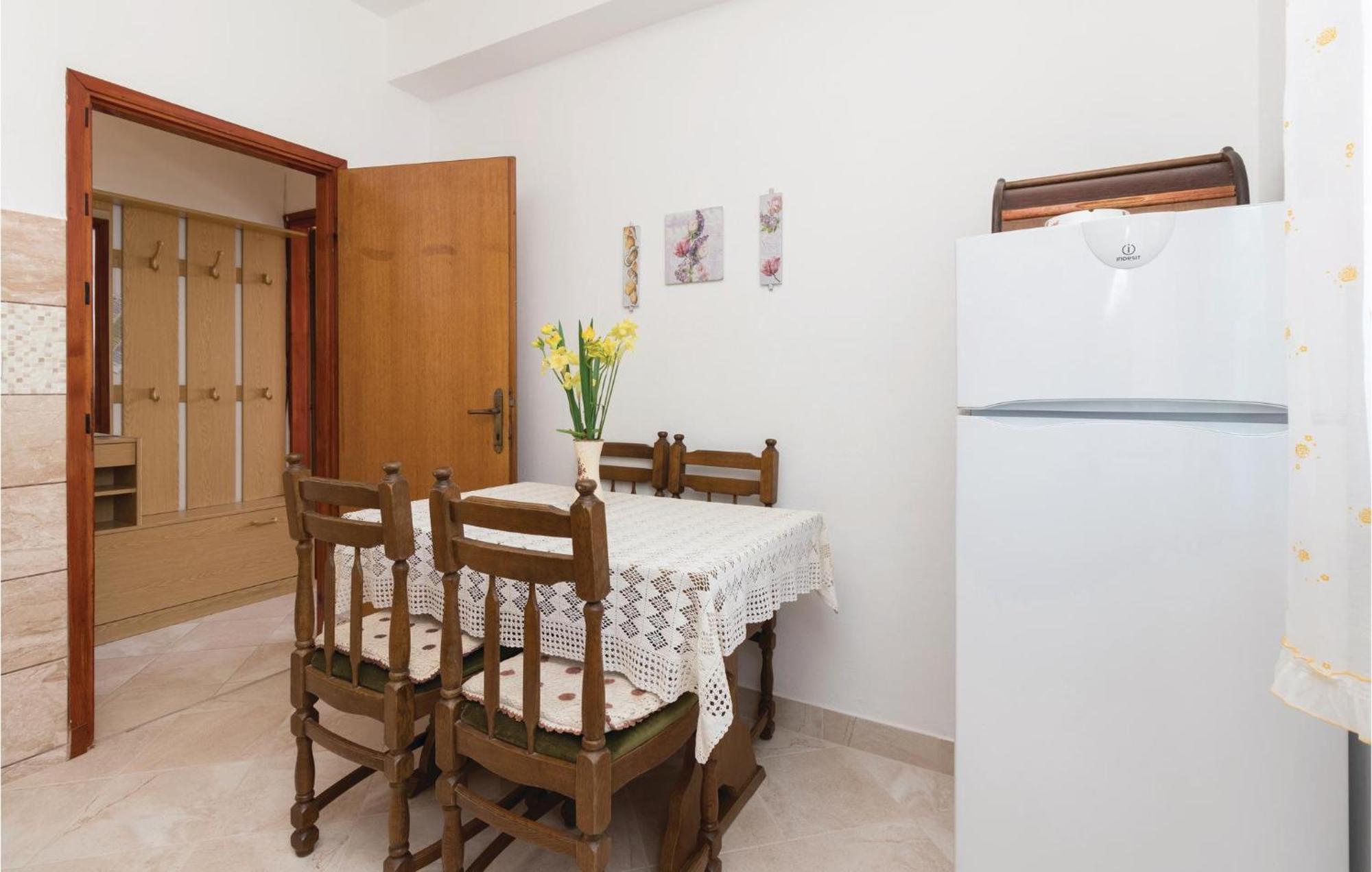 Nice Apartment In Zadar With Wifi Ngoại thất bức ảnh