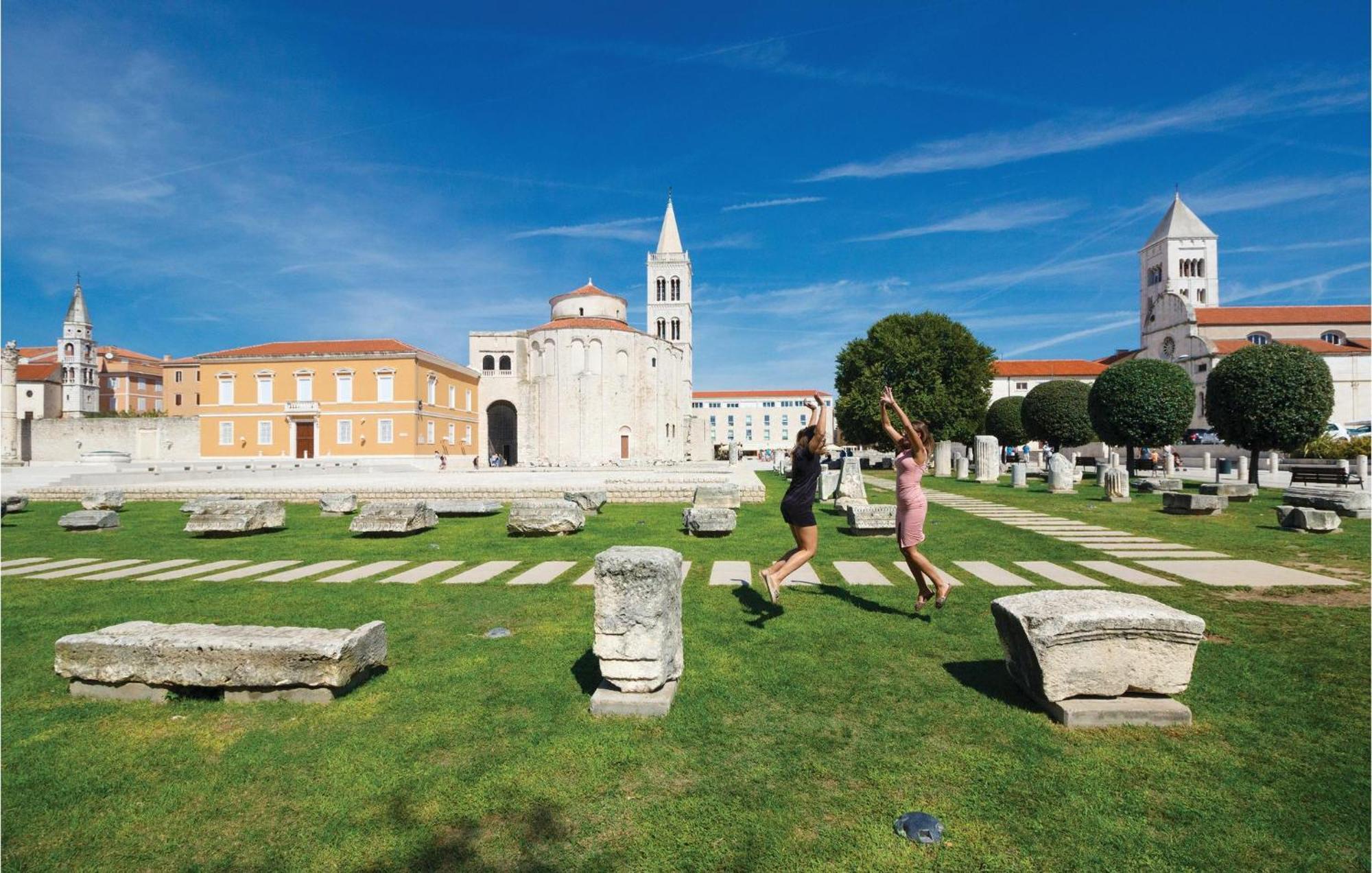 Nice Apartment In Zadar With Wifi Ngoại thất bức ảnh